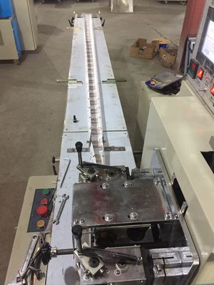 小さい横のポリ袋のハード・キャンディーの枕パック機械 サプライヤー